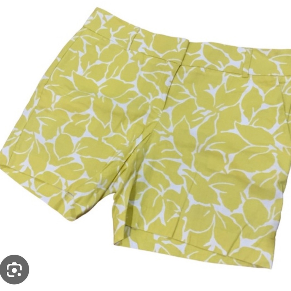 Ann Taylor LOFT The Riviera Yellow & White Linen Blend Floral Shorts